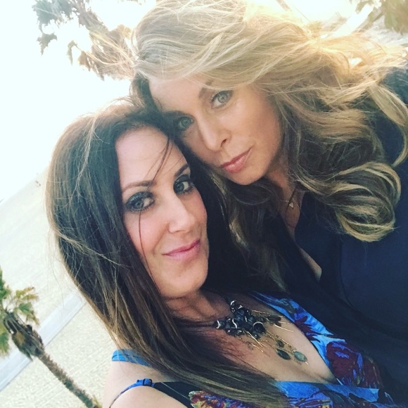 💗 Meet your Posher, Dre 🌺🌸 - Picture 8 of 12